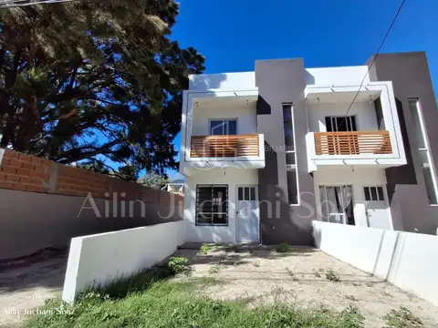 DUPLEX AL FRENTE 4 AMBIENTES