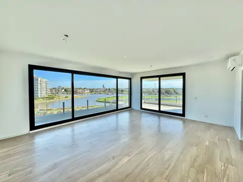 Departamento 4 ambientes con 4 baños