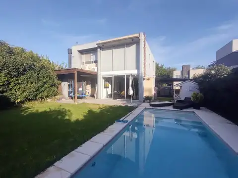 Casa en Venta de 4 dormitorios