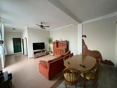 Casa en Venta en Zárate, USD 160.000