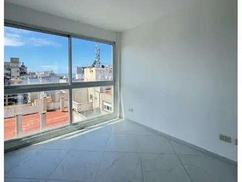 Departamento en Venta en La Perla Norte, USD 92.000