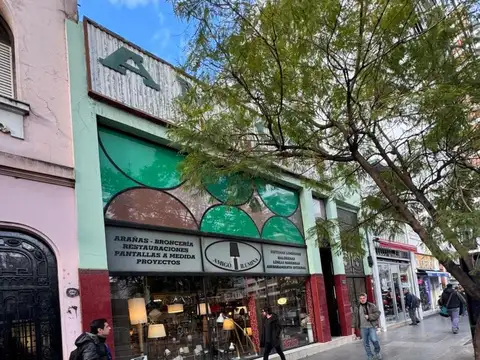 Av Cabildo al 3000