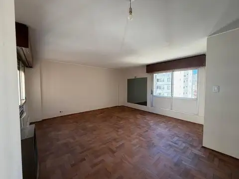 VENTA DEPTO NUEVA CÓRDOBA. 3 D, BALCÓN