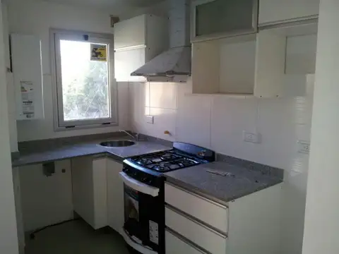Emilio Zola 6100, Piso 2°