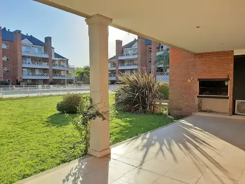Departamento en Venta en Condominio Tortugas I, USD 315.000