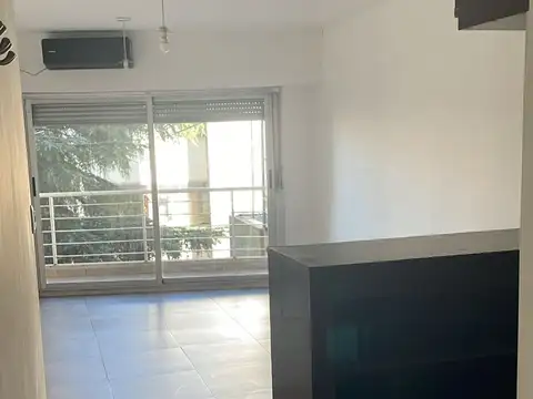 Avenida Francisco Beiró 3300, Piso 3