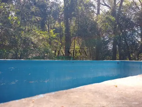 Lote C/ Casa Y Pileta A Reciclar