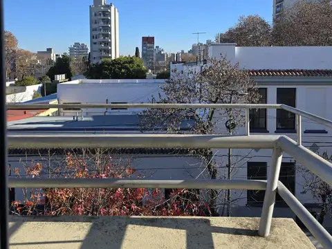 Av. MITRE 1000, Piso 3