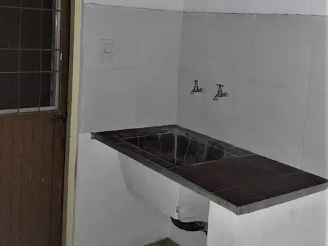 Local en Venta en Manuel B Gonnet, USD 85.000