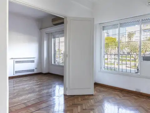 Carlos Pellegrini 1300, Piso 1
