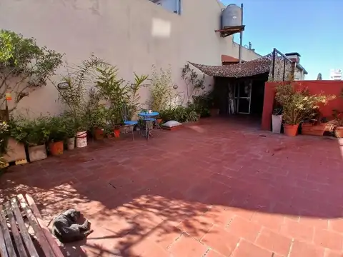 Depto Tipo Casa en Venta de 5 dormitorios