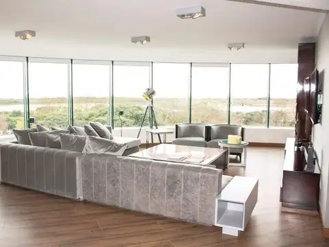 Departamento 4 ambientes con 3 baños