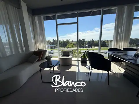 Oficina en Venta en Pilar Centro, USD 250.000