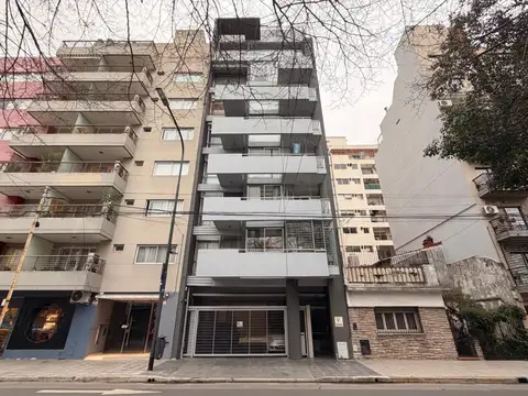 Galvan 2800, Piso 1°