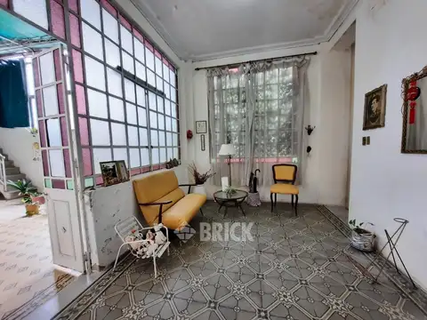 LOCAL A LA CALLE CON PH S/EXP Y C/ENTR INDEP EN BOYACA AL 1400 - ESPECT PATIO ESPACIO AEREO