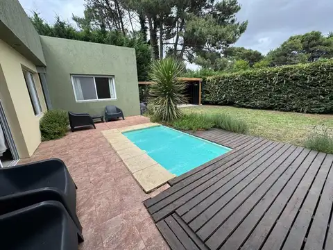 Casa en Venta en Miramar, USD 92.000