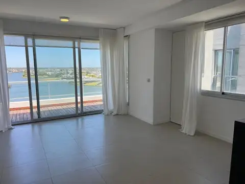 Departamento en Venta de 4 dormitorios
