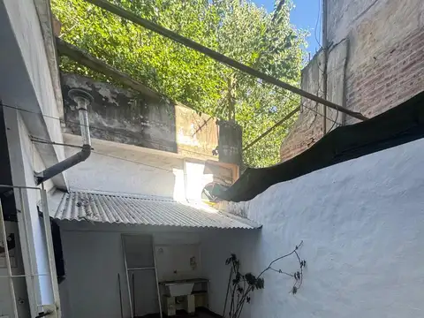 Depto Tipo Casa en Alquiler de 1 dormitorio