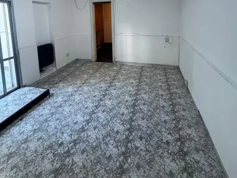 Departamento tipo casa en alquiler en Escalada