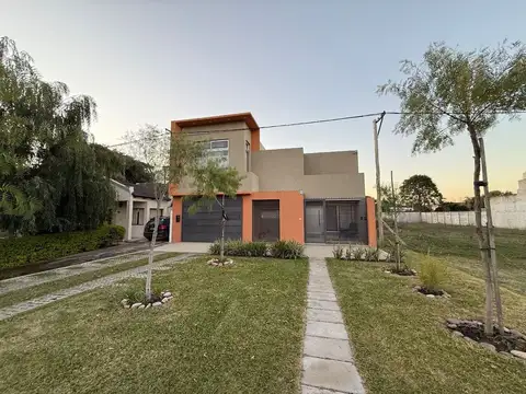 Casa en Venta de 4 dormitorios