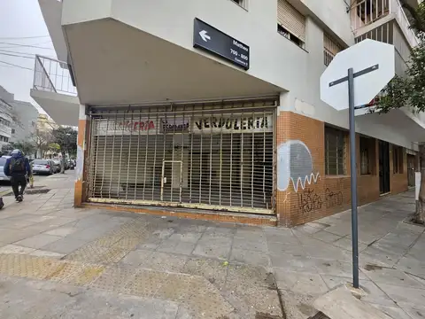 Local en Alquiler en Almagro, $ 900.000