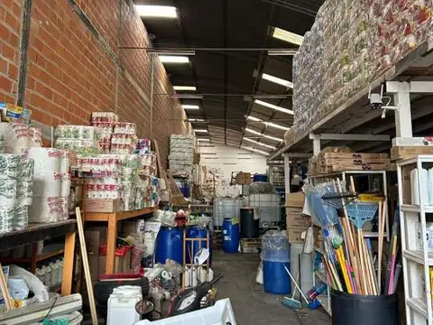 NECOCHEA AL 1600-GALPON EN VENTA-MACROCENTRO