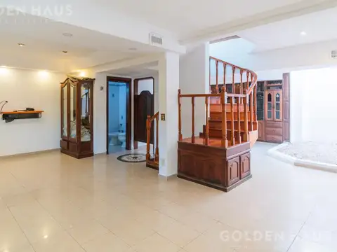 Casa en Barrio Pque.Calchaqui en Venta