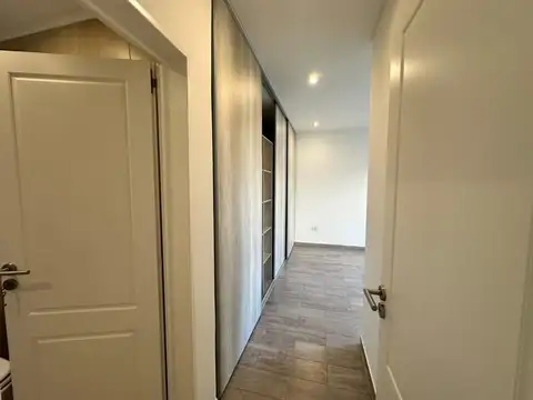 Casa en Venta en Santa Inés, USD 249.999