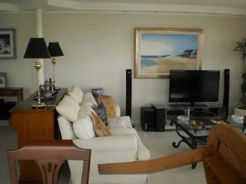 Departamento en Venta en Playa Mansa, USD 980.000