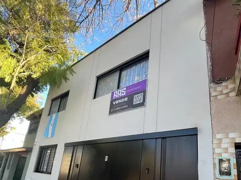 EXCELENTE PH 3 AMB ENTRADA INDEPENDIENTE A ESTRENAR CON PATIO