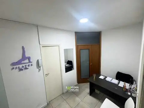 Paraguay 800, Piso 1