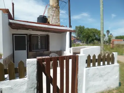 Casa 2 ambientes con 3 baños
