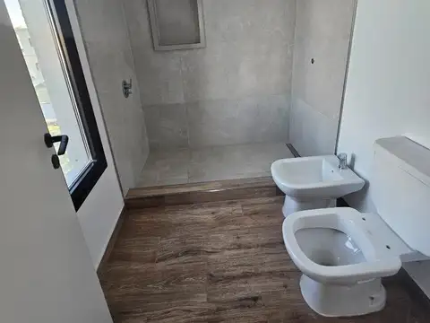 Casa a estrenar en 2 plantas en Santo Tomas