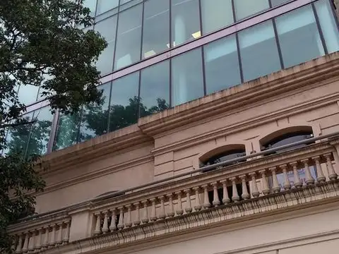 Oficina en Venta con 1 cochera