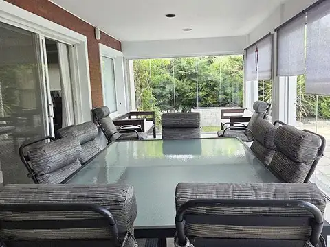 Casa en Venta en La Caballeriza, USD 425.000