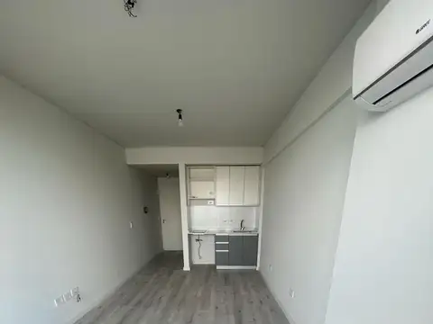 Departamento en Alquiler en Flores, $ 450.000