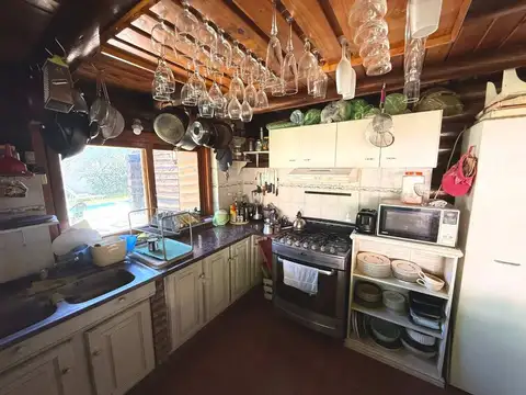 Casa 5 ambientes con 2 baños