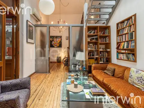 Casa 9 ambientes con 6 baños