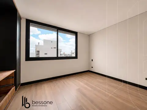 Departamento en Venta en Plaza Mitre, USD 144.900