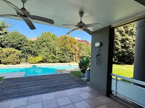 Casa en Venta de 5 dormitorios