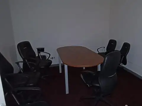 Local en Alquiler en Retiro, $ 1.500.000