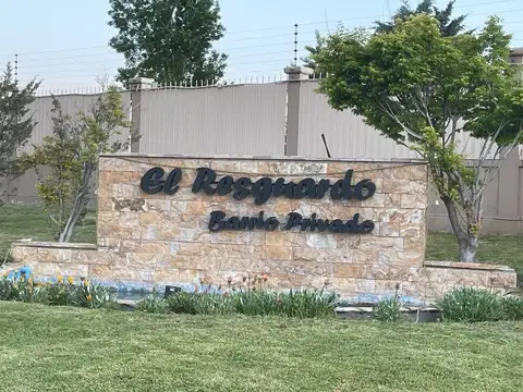 Barrio El Resguardo, Guaymallén, calle Charcas 4300