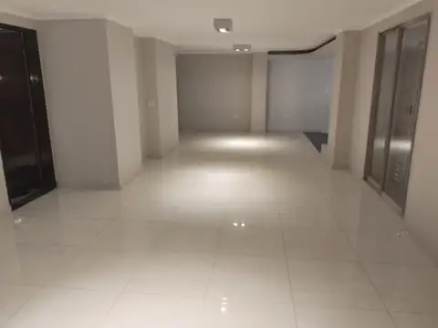 Departamento 4 ambientes con 4 baños