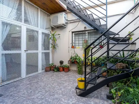 VENTA casa 3 dormitorios con cochera patio y quincho - Bella Vista