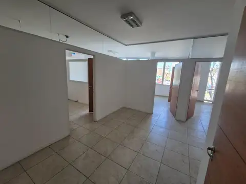 Oficina en Alquiler en General Roca, $ 3.000.000