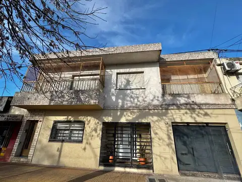 CASA EN VENTA EN PERGAMINO