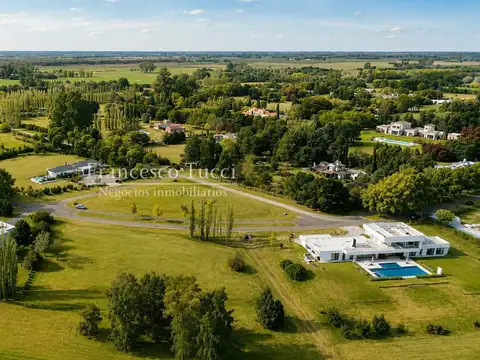 Terreno en Venta en La Colina Villa de Campo, USD 190.000