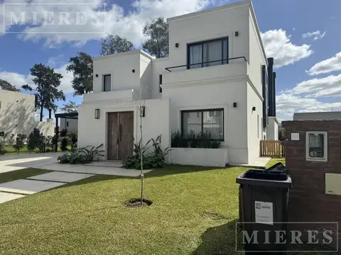 Casa en Laguna Grande ( desde el 23/12 al 31/1)