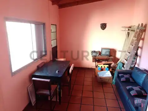 Dos PH en VENTA en un mismo lote | Ideal vivienda multifamiliar, renta o uso mixto    Homero al 1