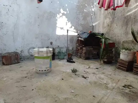 Departamento 6 ambientes con 2 baños